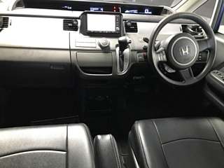HONDA STEP WAGON 2009