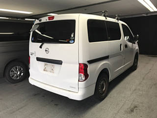 NISSAN NV200 2010