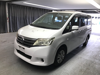 NISSAN SERENA 2013