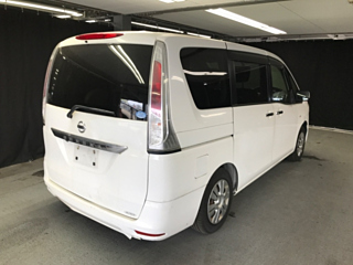 NISSAN SERENA 2013