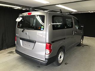 NISSAN NV200 2018