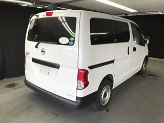 NISSAN NV200 2020