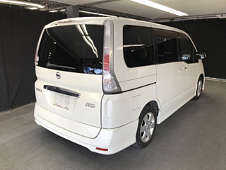 NISSAN SERENA 2009