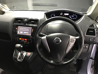 NISSAN SERENA 2012