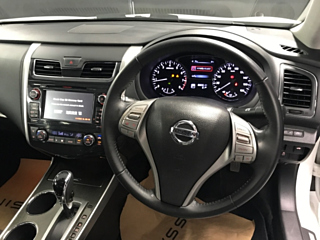 NISSAN TEANA 2016
