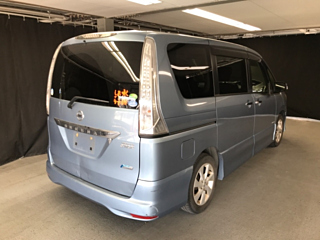 NISSAN SERENA 2013