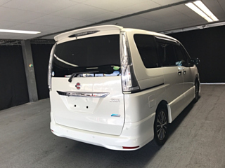 NISSAN SERENA 2015
