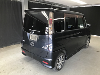 NISSAN ROOX 2010