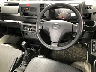DAIHATSU HIJET TRUCK 2015
