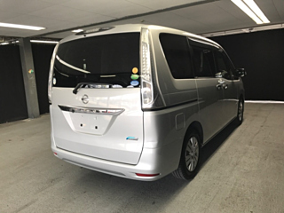 NISSAN SERENA 2014