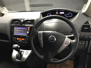 NISSAN SERENA 2015