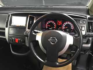 NISSAN SERENA 2008