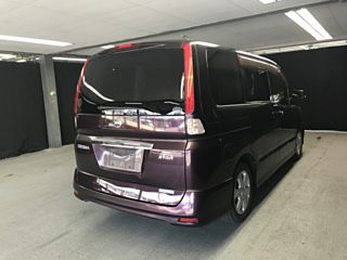 NISSAN SERENA 2009