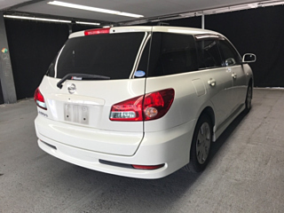 NISSAN WINGROAD 2011