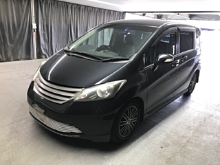 HONDA FREED 2011