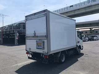 NISSAN ATLAS 2016