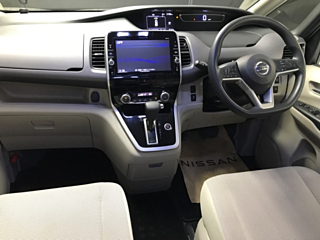 NISSAN SERENA 2018
