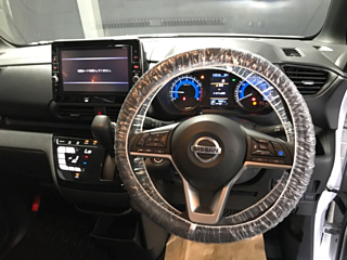 NISSAN ROOX 2020