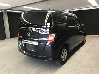 HONDA FREED 2012