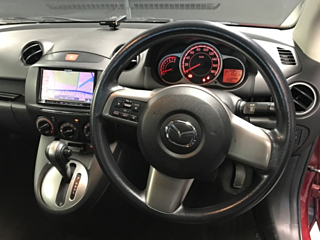 MAZDA DEMIO 2013