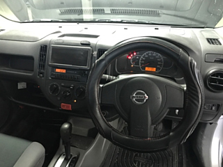 NISSAN AD 2013
