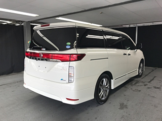 NISSAN ELGRAND 2012