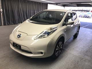 NISSAN LEAF 2017