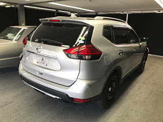 NISSAN X-TRAIL 2018