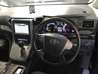 TOYOTA VELLFIRE 2012
