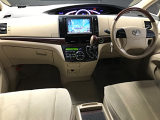TOYOTA ESTIMA 2012