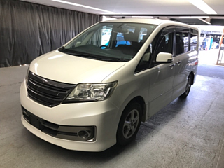 NISSAN SERENA 2012