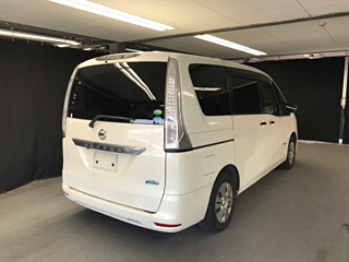 NISSAN SERENA 2012