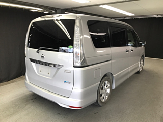 NISSAN SERENA 2013
