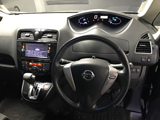 NISSAN SERENA 2014