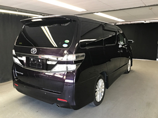 TOYOTA VELLFIRE 2014