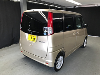 SUZUKI PALETTE 2011