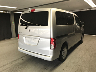 NISSAN NV200 2017