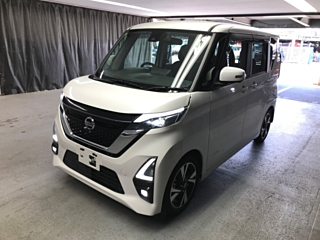 NISSAN ROOX 2020