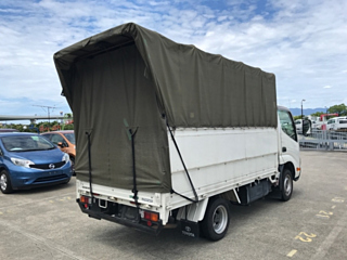 TOYOTA DYNA 2015