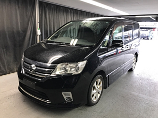 NISSAN SERENA 2011