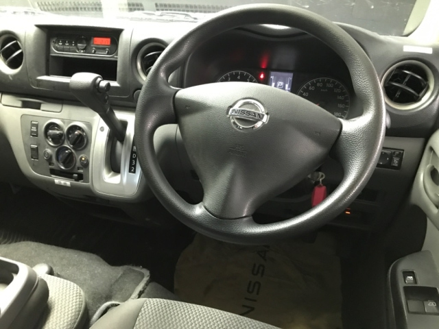NISSAN CARAVAN VAN 2017
