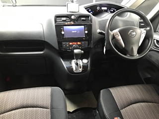 NISSAN SERENA 2015