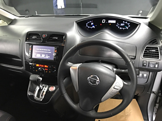 NISSAN SERENA 2012