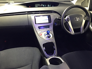 TOYOTA PRIUS 2013