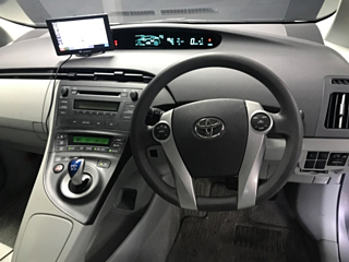 TOYOTA PRIUS 2010