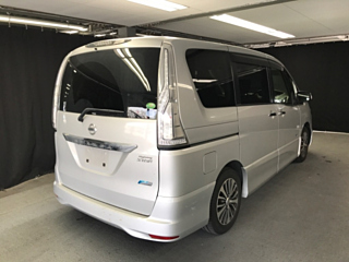 NISSAN SERENA 2014