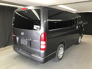 TOYOTA HIACE VAN 2012