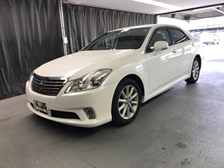 TOYOTA CROWN 2010