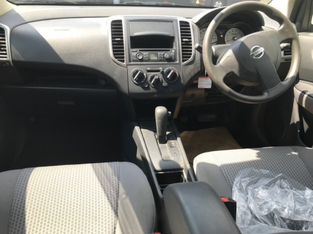 NISSAN WINGROAD 2017