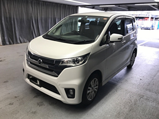 NISSAN DAYZ 2015